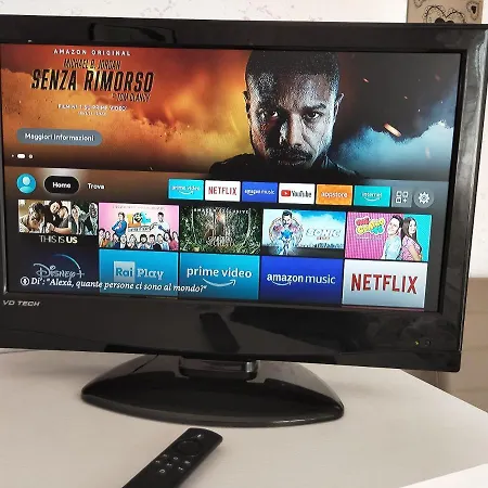 Yellow Submarine Freeparking Petfriendly Rapallo