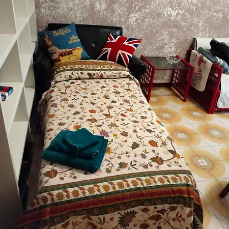 Yellow Submarine Freeparking Petfriendly Apartman Rapallo